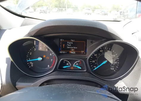 2017 Ford Escape Titanium z USA, uszkodzony, nr VIN 1FMCU0JD2HUF02415